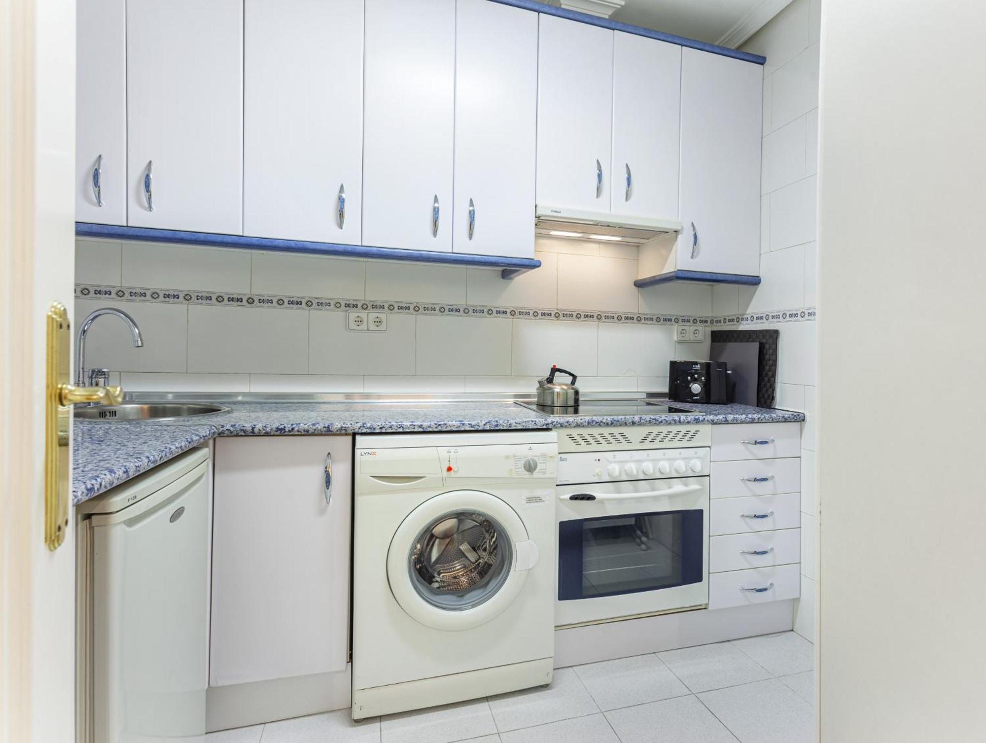 Apartamento Prado En Мадрид Екстериор снимка