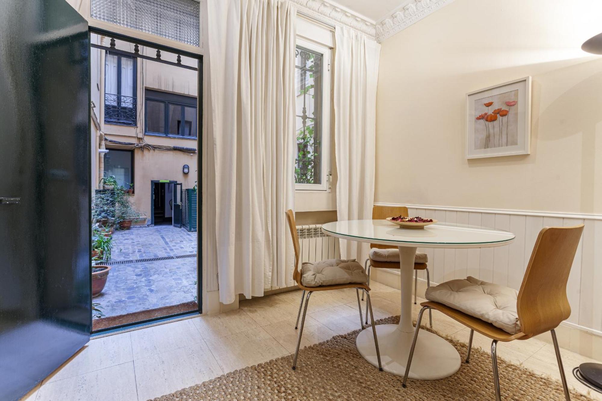 Apartamento Prado En Мадрид Екстериор снимка